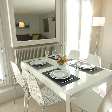Opera Prive - City Centre Apartment